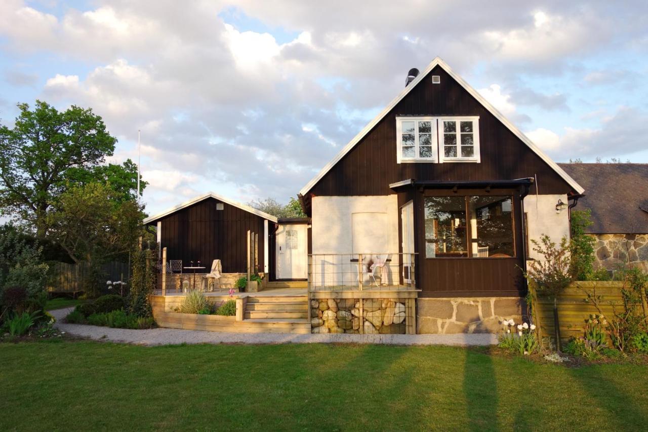 Vikens Bed And Breakfast Viken  ภายนอก รูปภาพ
